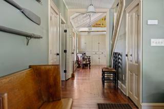 The Fourth Oak - Three Oaks - 4