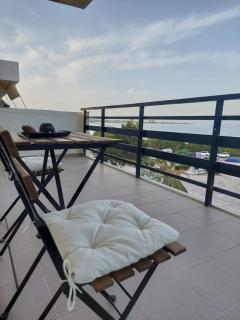Eleni's seafront apartment - Artemida - 0