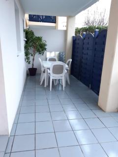STUDIO TERRASSE PARKING ET LOCAL VELO SECURISé - Bayonne - 9