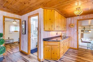 Charming Clam Lake Cottage with Dock and Deck! - Bellaire - 3