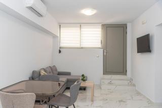 Nikis Apartment's - Kalamata - 3