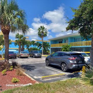 Marion Lane Suites - 3