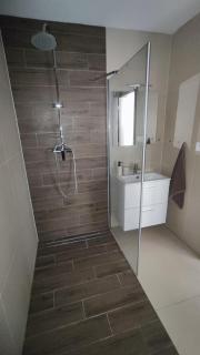 Apartmán Pivovarská 5 - 7 minutes from Schaeffler, Private Parking, Self Check-In, Business, Travellers - Kysucké Nové Mesto - 5