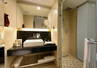 Shiny Ocean Hotel - 7