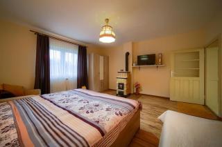 Kinga Guesthouse - 3