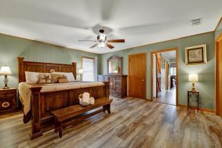 Gettin' Guada loopy with Hot Tub & Riverfront - New Braunfels - 2