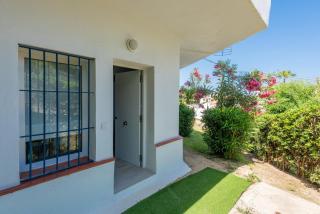 Torreguadiaro Retreat - 2 min walk to beach - 7