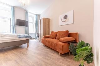 Cost Effective City Life 1BR in Classic Building - Wenen - 9
