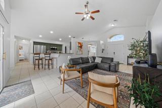 Stunning 4-bedroom Villa w/ Pool - Close to Disney Parks and Gulf Courses! - Davenport - 7