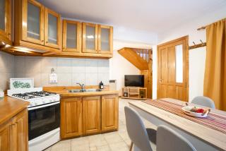 Happy Guest Apart 87 - 1