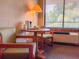 Hillside Lodge - Lake Junaluska - 3