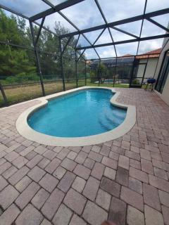 Spacious 5 bdrm 4 bth pool home, game room close to Disney, New Epic Universe - Kissimmee - 4