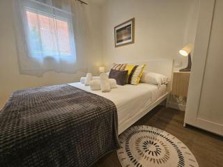 1A128 Moderno apartamento 6pax 3habitaciones - Gijón - 0
