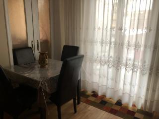 Athens Central Apartment with 2 Bedrooms - Athens - 3