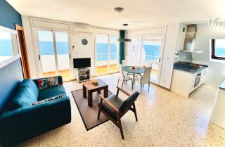 Charming Sea Front 3 Bedroom Apartment - incredible views! - L'Ametlla de Mar - 8
