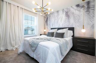 4458 Brand New Home Perfect for your Family - Davenport - 3