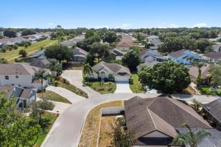 Stunning 4-bedroom Villa w/ Pool - Close to Disney Parks and Gulf Courses! - Davenport - 8