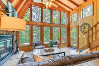 Lakefront Innsbrook Home Hot Tub and Resort Access! - Wright City - 4