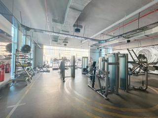 Vacationer Holiday Homes I Gorgeous Studio with City Skyline View I Prime Location in Marina - 5