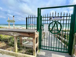 The Coral Reef at Avalon Estates - Private Beach - Destin - 9