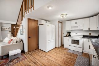 Chalet w Hot Tub Deck Fire Pit Wifi Resort Fun - 1