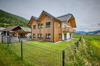 Barons Living - 1