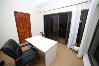 Ocean Heights Apartment - Accra - 8