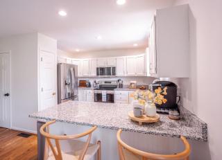 4B Ranch by Spooky Nook with Game and Movie Room, Fenced Yard - Hamilton - 1