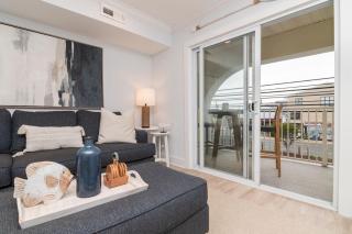 NEW 3BR-3BA Beach Block with Parking - 6