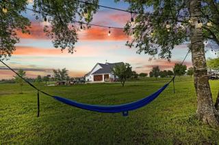 120 Acre Estate WaterTubing, Livestock,Event Space - Waxahachie - 1