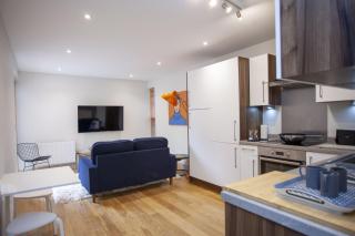 Higgihaus 34 Cabot Mews - Bristol - 5