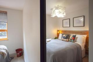 Higgihaus 34 Cabot Mews - Bristol - 3