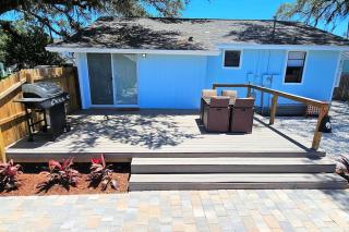 Sunset Bungalows - 6