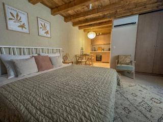 Olive Harmony Suite - 4