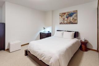 The Seasons at Avon 208 - 9