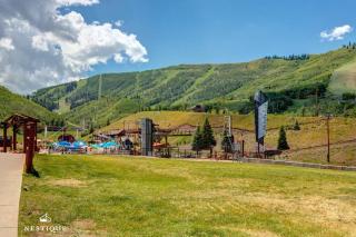 Parkside Paradise at Park City Resort Ski-In Ski-Out Hosted by Nestique - Park City - 9