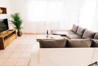 Castle Village Apartment - Krásnohorské Podhradie - 4