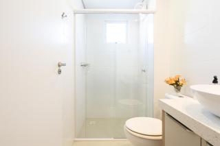 Apto a 500m da PRAIA com SACADA com CHURRASQUEIRA, WI-FI, PISCINA, PORTARIA 24h e vaga de GARAGEM - 3