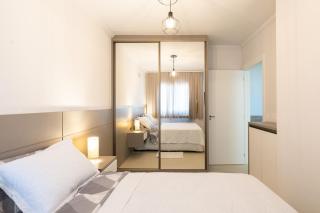 Apto a 500m da PRAIA com SACADA com CHURRASQUEIRA, WI-FI, PISCINA, PORTARIA 24h e vaga de GARAGEM - 5