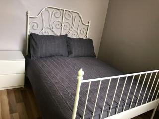 Cliftonville Apartments - Belfast - 1