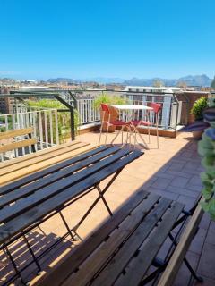 CITY HOUSE & FREE PARKING by Perry-Holiday moderno, panoramico e comodo fino a 6 ospiti - Palermo - 2