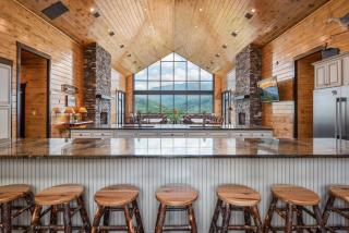 Greystone Pointe Lodge by Stony Brook Cabins - 7