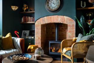 Chipping Campden Shabby Chic on Famous High Street - - 5