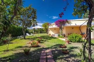 Superb Villa Nature -Panoramic Sea View & Jacuzzi- - Olbia - 0