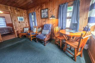 Smith Family Cottages- Cottage #1 - 6