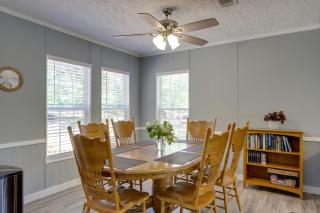 Waterfront Lake Sinclair Home Dock and Grill! - 4