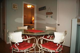 Dunes Condominiums 2-3 minute walk to Wanna Wanna - South Padre Island - 6