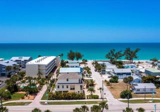 Sand Dollar Siesta-walk to beach less than 1 min! - Englewood - 8