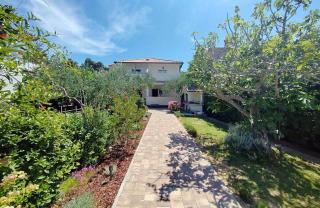 Apartments by the sea Supetarska Draga - Donja, Rab - 23377 - Rab - 0