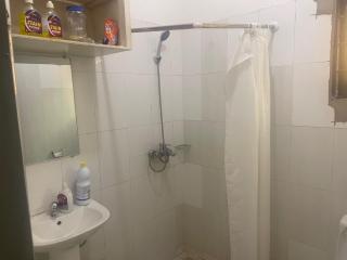 2 Bedroom In Accra - 4